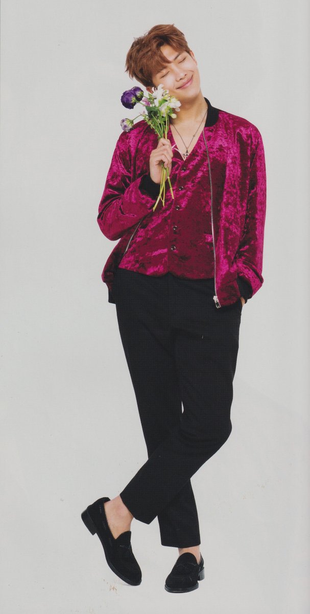 btsfancafe__twt's tweet photo. [scan] BTS 4th ARMY Membership Kit (2)

#RM #BTS #방탄소년단 #ARMYZIP https://t.co/Nc0jd1FfRZ