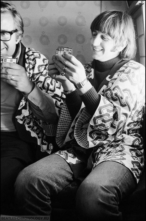 bonniefnaf67's tweet photo. read a fic that called ringo 'the most manliest of them all' https://t.co/iL2EUSRq7h