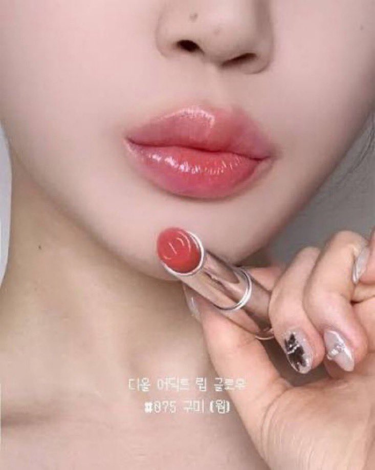 adaynak_'s tweet photo. ส่งต่อลิป Dior addict lip glow kaa สี075 gummy เหลือ98% 
ขาย 790 ส่งฟรี🤍 from 1750

#ส่งต่อเครื่องสำอาง #ส่งต่อdior #diorส่งต่อ #ส่งต่อลิปdior https://t.co/bVlF2OtQEt
