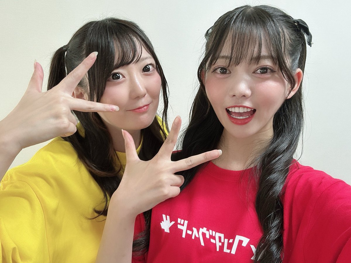 chiiii_nooo's tweet photo. バルタン星人メンバー🦖🧡💙💛💚
きゃ〜〜〜〜懐かしすぎる🥹🥹🥹🥹

やっぱりイナバ🎶やっぱりイナバ🎶
１００人乗っても大丈夫ーー！！！！👍 https://t.co/J2tSzGsvhJ