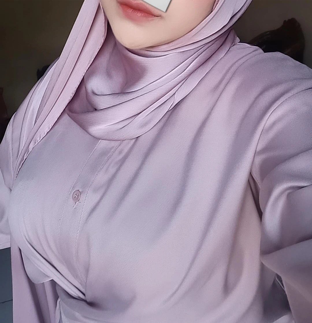 puteri9821's tweet photo. tak suka sgt warna terang tapi yang cantik plak rasa 😜 https://t.co/3TwJpu83QX