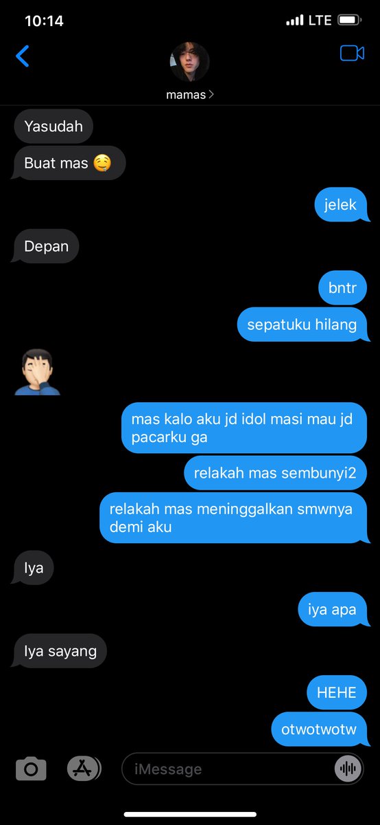 eathatskin's tweet photo. mamas ilpol tinggal sidang &amp; dd maba manajemen https://t.co/EzbZ5v7Kxk
