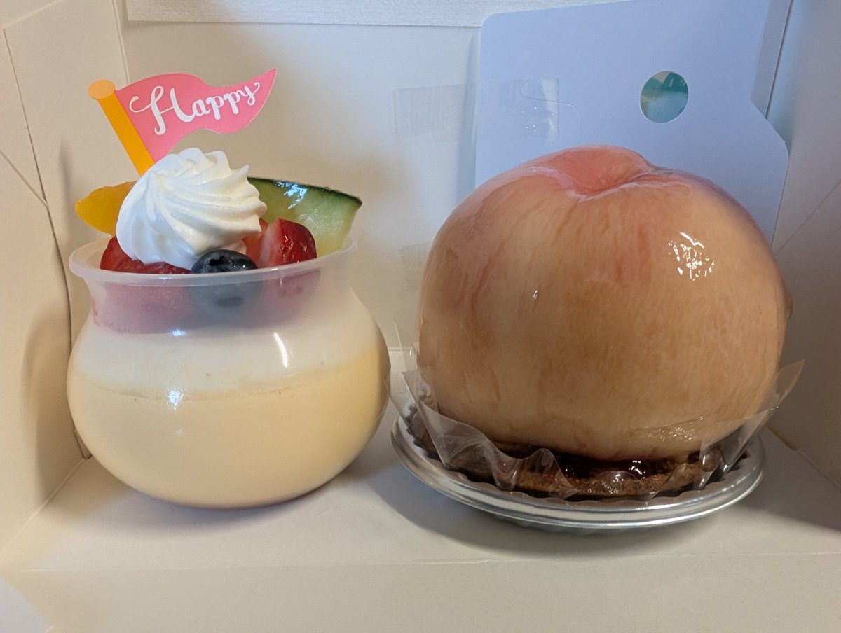 Yooo1841's tweet photo. 健康診断終わったー
血液検査🩸採れなくて、
2回刺されたんですけど🥲
ご褒美- ̗̀  🍰   ̖́- https://t.co/XOVWJAIG17