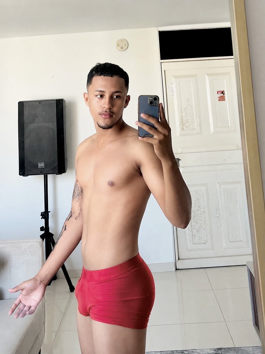 jgenessantos's tweet photo. Por X  si puedo subir mis fotos en boxer😝 

#nudes #contenido #fypシ゚ https://t.co/xHOICv0gjI