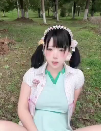 4elisa_x8's tweet photo. https://t.co/8aCBP6FHTe
https://t.co/rYynBtHmNQ https://t.co/7BH3DvlbHh