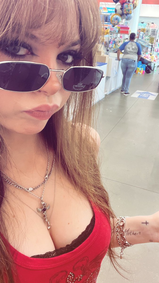 willowbaddiever's tweet photo. I’ll take men whimpering/groaning audios over 🍆 pics any day https://t.co/n1vrQoBLtf