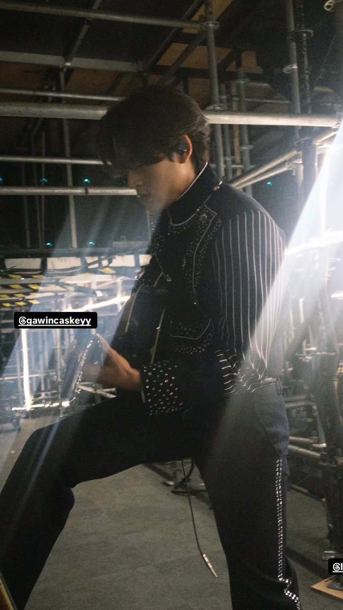 GAWINCASKEY_FC's tweet photo. { 28.07.26 }
📸 IGs : moobank.mb

🐧🎸✨

#GawinCaskey
#JossGawinConcert https://t.co/Lsb6GlWAl0