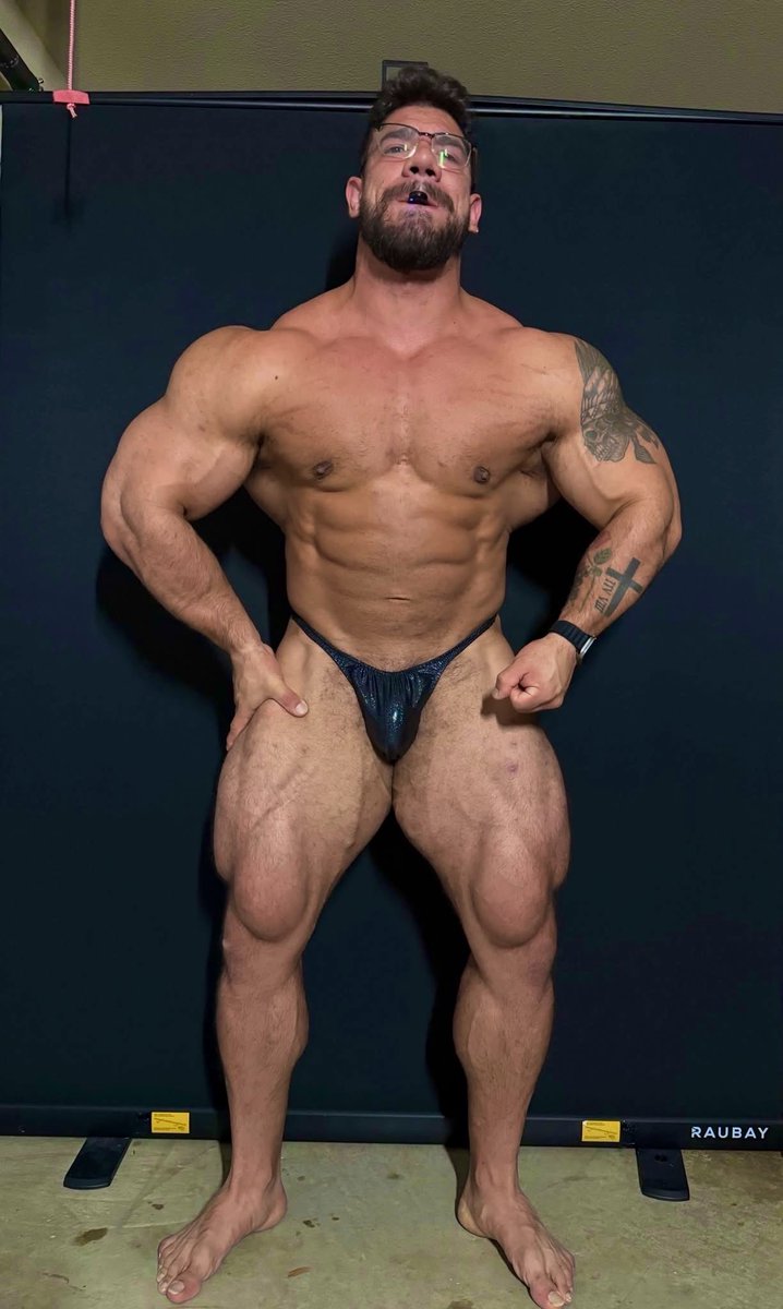 MuscleGodXander's tweet photo. Elias McCall 🔥 #muscle #bodybuilding #bodybuilder #beefy https://t.co/N3Pe9osYH9