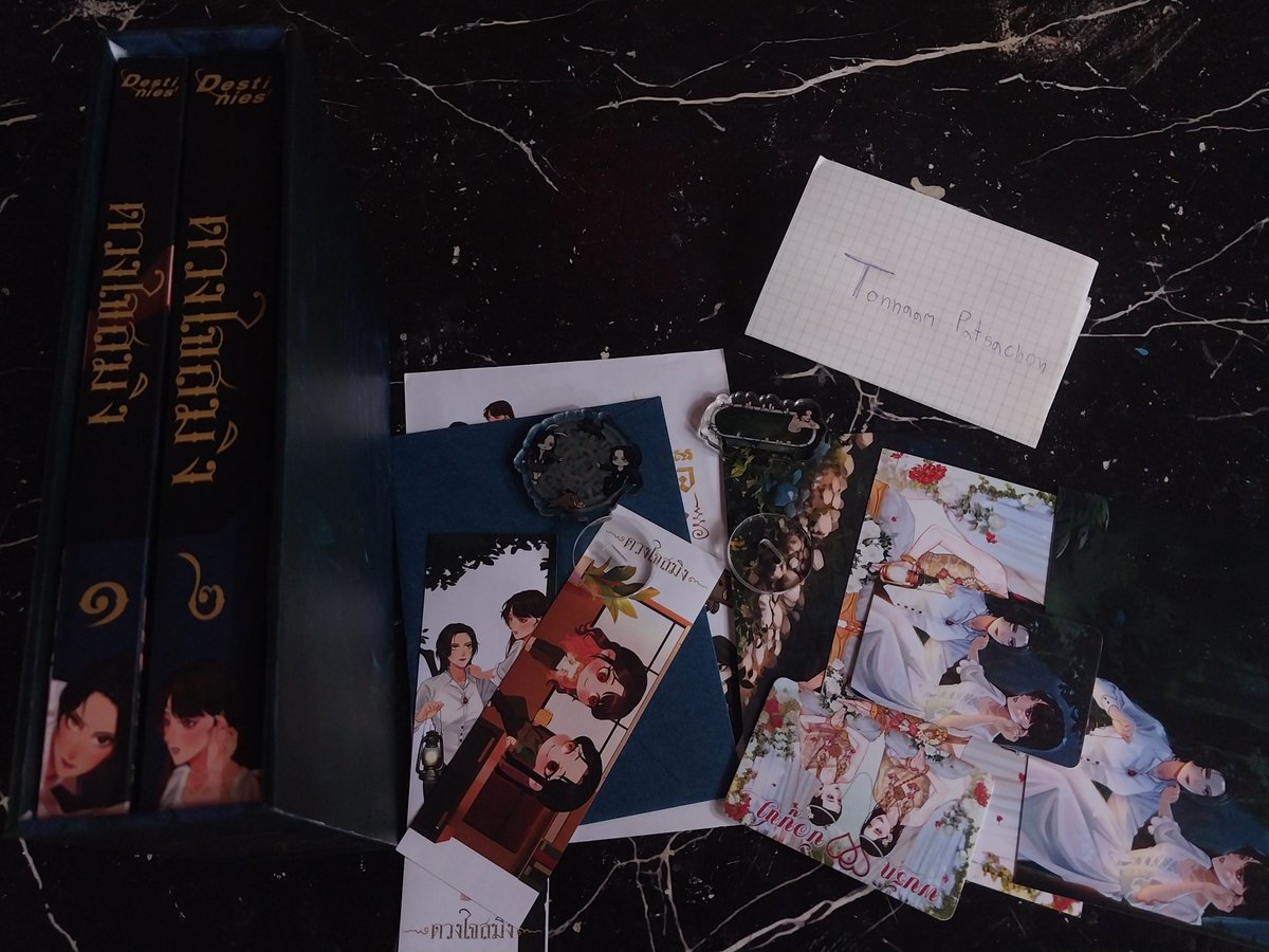 WssdcholH's tweet photo. ปล่อยต่อนิยายยูริค่ะ✨️

- box set หยดฝนกลิ่นสนิม (960 ฿)
- box set เฮร่าจะหย่า (960 ฿)
- box set  ดวงใจสมิง (800 ฿)
- ข่มขลัง (490 ฿)

📦รวมส่งแล้วค่ะะะ
#ข่มขลัง
#หยดฝนกลิ่นสนิม #เฮร่าจะหย่า #ดวงใจสมิง #นิยายยูริ #ส่งต่อนิยายยูริ #ส่งต่อนิยายยูริมือสอง #หนังสือมือสอง https://t.co/ygoBjMVTEX