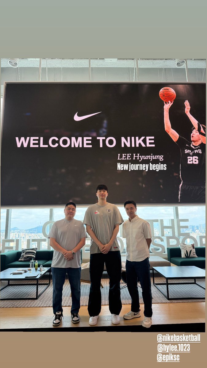 tomyumclutch's tweet photo. New journey begins. 
Keep going, Lee Hyunjung🔥

새로운 챕터의 시작.
계속 빛나줘, 현중아!

📸@epik_dk on Instagram
#이현중 #イヒョンジュン #NikeBasketball https://t.co/54JSuwic98