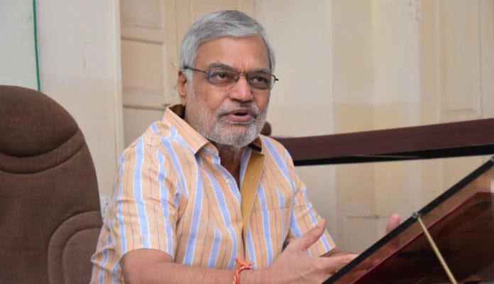 MukulWasnik's tweet photo. वरिष्ठ कांग्रेस नेता, पूर्व केंद्रीय मंत्री एवं राजस्थान विधानसभा के पूर्व अध्यक्ष @drcpjoshi जी को जन्मदिन की हार्दिक बधाई।ईश्वर से आपके उत्तम स्वास्थ्य, दीर्घायु एवं मंगलमय जीवन की कामना करता हूँ। आपके मार्गदर्शन में संगठन और समाज को हमेशा नई दिशा मिलती रहे।🙏✨ #CPJoshi https://t.co/UyD0j0UtX8