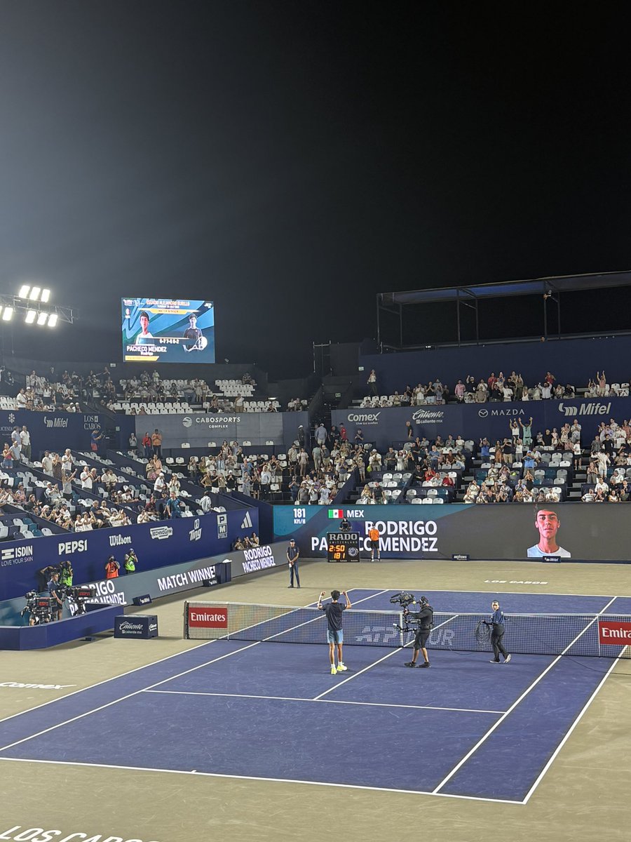 RenatoFloresC's tweet photo. Rodrigo Pacheco, del equipo @Telcel @oppo, logra su primer triunfo en #LosCabosOpen y sigue adelante en el torneo https://t.co/N1wGxE8BnN