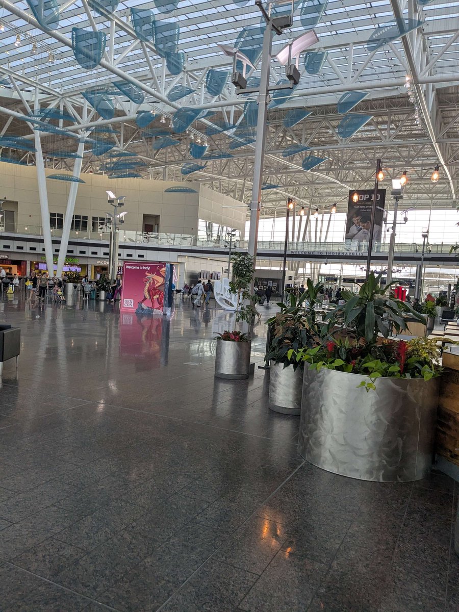 isihiro4's tweet photo. インディアナポリス国際空港 https://t.co/kaIdmZbKqt