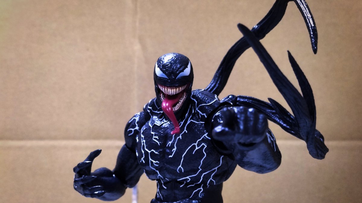 inagi5507's tweet photo. 昨日の正解は分かりましたか？
正解はヴェノムでした！！

スパイダーマン3の方ではなく、後年の単独作品の方ですね！
回答、ありがとうございました！
#ホビーオフ 
#ホビーオフ稲城矢野口クイズ 
#ヴェノム https://t.co/yLImGYfZ3L