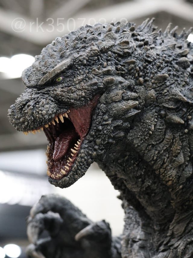 Mr_goji54's tweet photo. He has some beautiful eyes huh

The texture of this statue is everything https://t.co/6XC4XdynqP