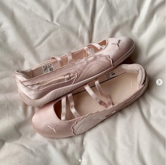 O095214's tweet photo. [wts]
𝗣𝘂𝗺𝗮 𝘀𝗽𝗲𝗲𝗱𝗰𝗮𝘁 𝗯𝗮𝗹𝗹𝗲𝘁 𝘃𝗲𝗻𝘂𝘀 𝗷𝗮𝘀𝗺𝗶𝗻𝗲 𝗳𝗹𝗼𝘄𝗲𝗿
pict contoh yaa!

dijual karna kebesaran, ga pernah dipake samsek!!!
✅ 𝗯𝗼𝘅
✅ bisa oren
📍Medan
size 37.5 yaa

beli di ofc store 1.350
aku jual 1.150 aja 🤌
#zonauang #puma #wts https://t.co/y43Sb4BgcT