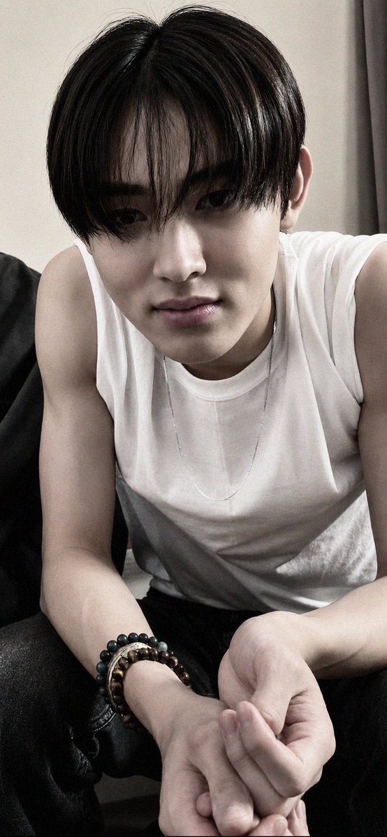 scathryy's tweet photo. top 1 maha dahsyat https://t.co/yFtQdJJ1Nu