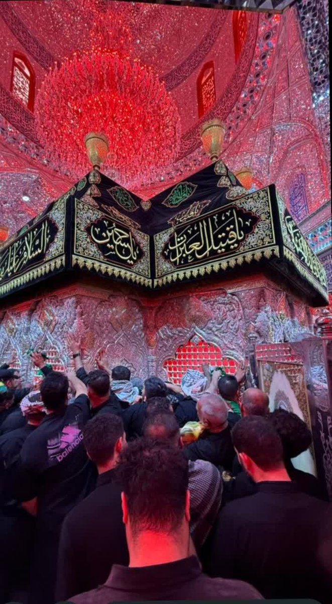 linchan23849's tweet photo. سلام حسین بی کسای عالم💔🥀 https://t.co/uBiwgjHcog
