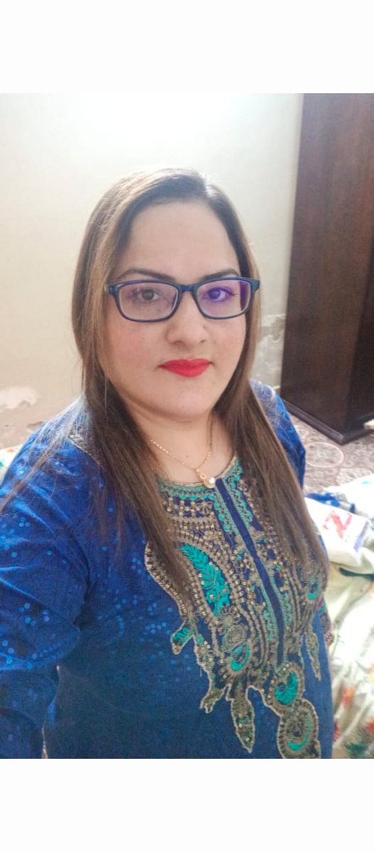 Jhonwickbx's tweet photo. @MahamJutti3 As k sath kon threesome karega https://t.co/1su6Q6gXlQ