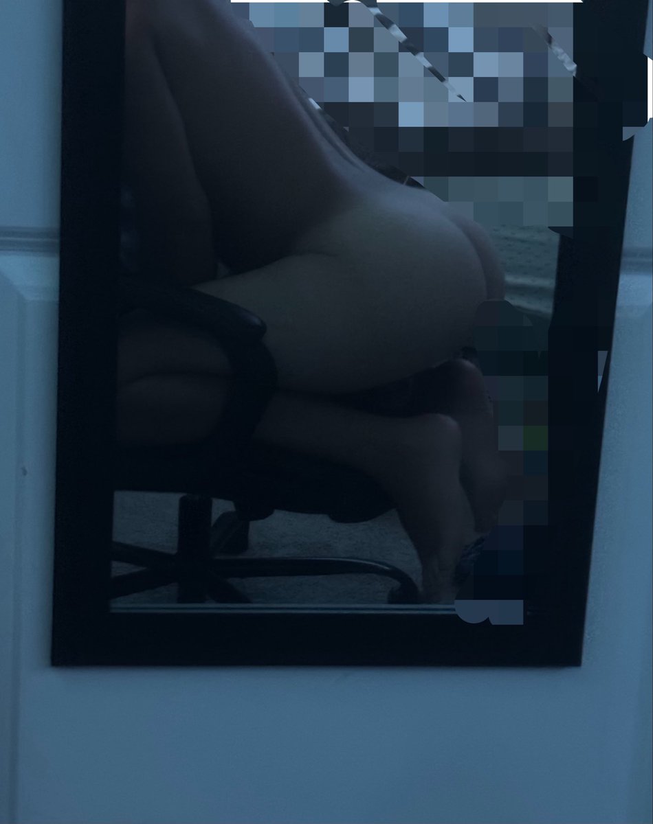 telestoorm's tweet photo. who tryna fuck #chudai #latino #boybutt #gaytwt
#nsfwtwtً https://t.co/q4jYJHTgG0