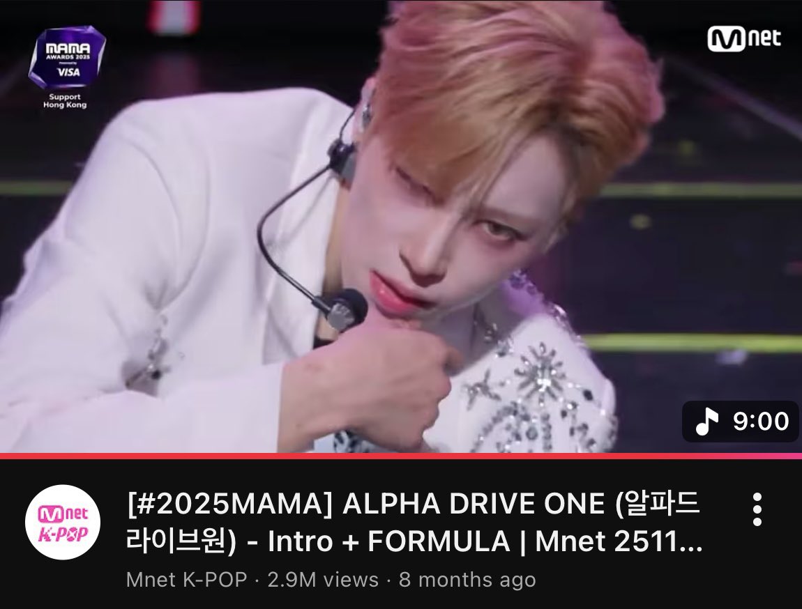 jiahaojoy's tweet photo. just realized they changed mama performance thumbnail to arno lol 

his dance break still legendary!! https://t.co/iXGCTaA8Os