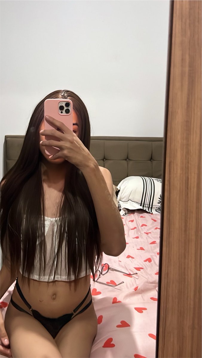 onlybiancaaa_'s tweet photo. Assim vc gosta?🫣🔥💋 https://t.co/75qByn17ct