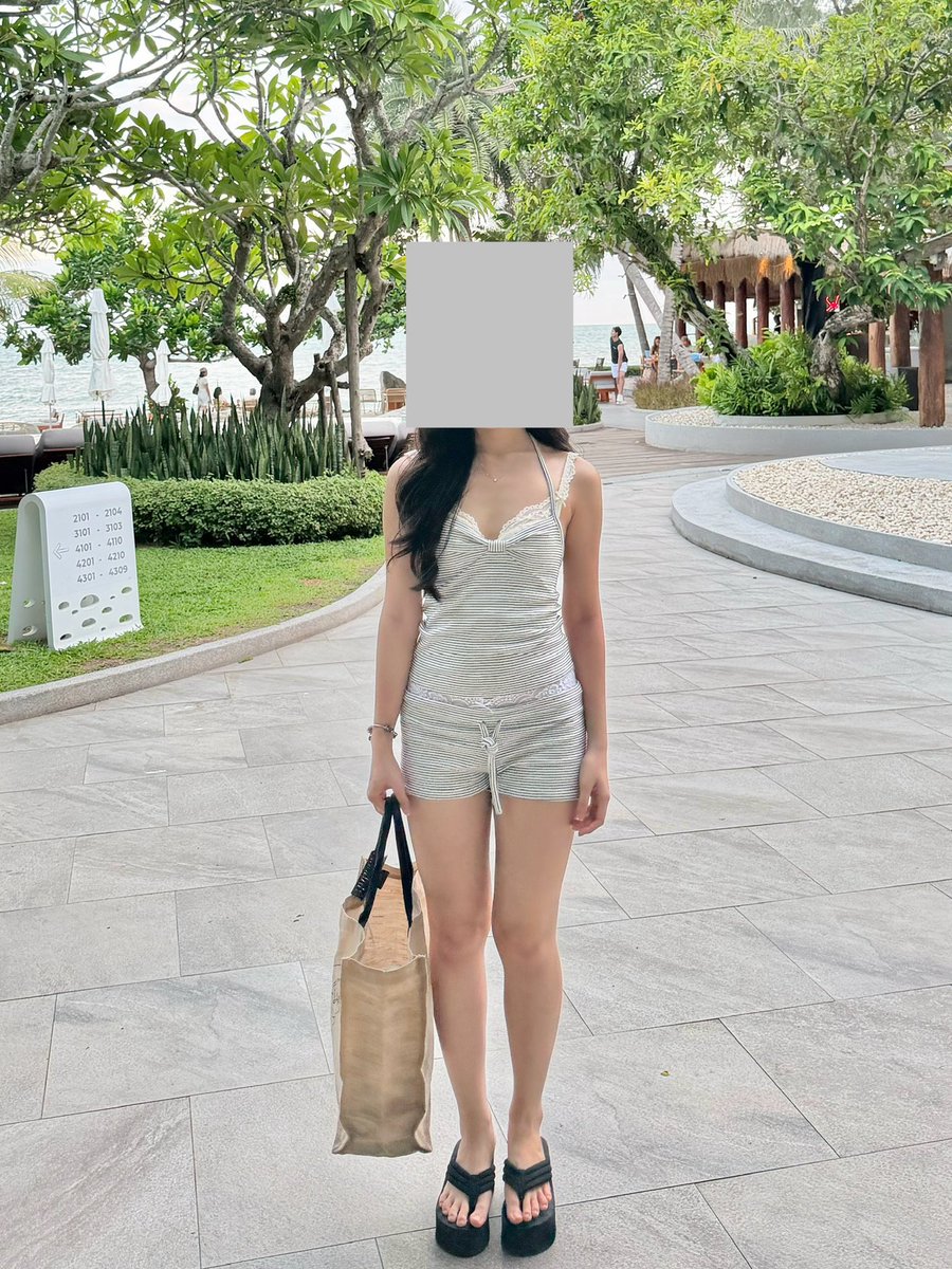forsongtor1's tweet photo. ส่งต่อเสื้อผ้า ส่วนใหญ่ไซส์xs,s #ส่งต่อเสื้อผ้ามือสอง #ส่งต่อเสื้อผ้า  #เสื้อผ้ามือสอง  #vghbkk  #cintageส่งต่อ #stylistshop #ส่งต่อเดรส #ส่งต่อบิกินี่ #ส่งต่อชุดว่ายน้ํา 
เซตลายทาง 100
แขนยาวดำ 130
สายเดี่ยวซาตินเหลือง 70
ทุกตัวรวมส่ง https://t.co/THDjT2l8Cb