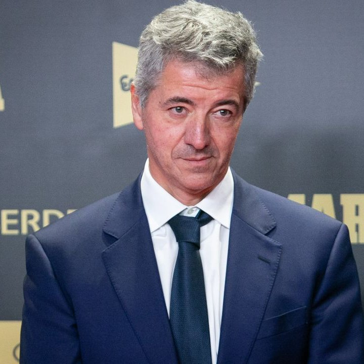 LivsBulbasaur's tweet photo. @TouchlineX @mundodeportivo I don't trust a man who looks like a character from Succession.
FUCK OFF GIL MARIN. Stop lying.
#FreeJulian
#FreeJuli
#FreeJulsJuls https://t.co/JNzka0ATMk
