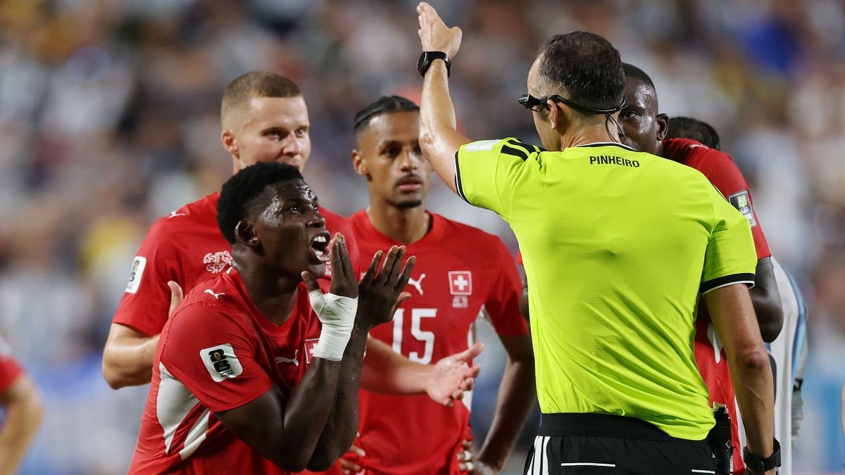 The Touchline | 𝐓 tweet media