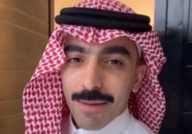 kb_9l's tweet photo. ابوك و عمانك يسولفون عن الحرب 

انت بينهم ما تعرف الا حرب الملوك الخمسه :

#HouseOfTheDragon #GameOfThrones https://t.co/TYwx15p6vy