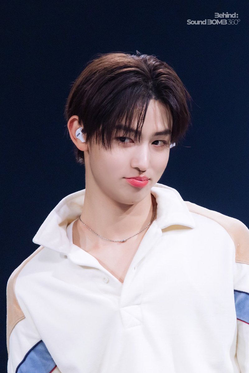 Eombbangg's tweet photo. 진짜 예쁘네 https://t.co/rJRGccjZ2f