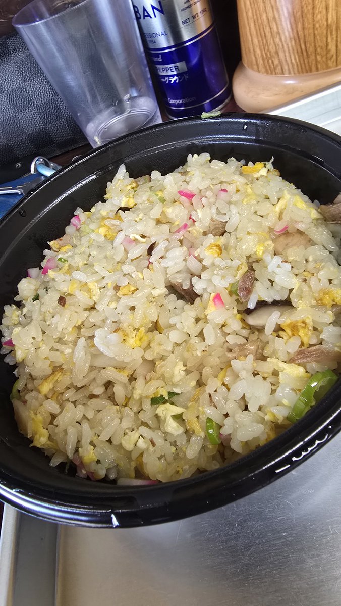 goro565690's tweet photo. 大好きな町中華、桐生の五十番（分店）さんにて珍しい 味噌 の冷やし中華🍜

水で〆られた至高の手打ち麺が主役なのはもとより、ご覧の通りの豊富な具材。味染み煮豚😋
香り高い味噌ダレが期待以上の完成度でした👍 https://t.co/6UYIYrZ65U https://t.co/TLqHs98d7E