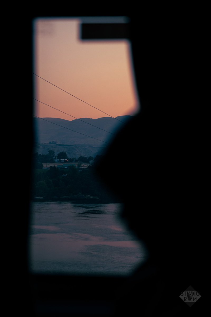 StudioRemTacoma's tweet photo. Additional views from the train.

#photography 
#travelphotography 
#streetphotography 
#nikon
#pnw https://t.co/fFgYDcgGK2