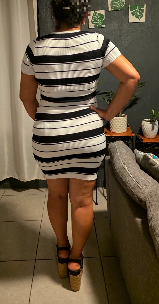 EllayElGt1's tweet photo. Me encanta como le queda este vestido...y mas sin el https://t.co/I1yW3R71or