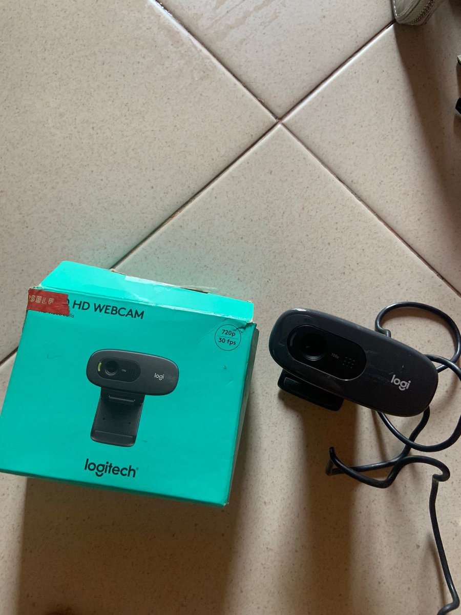 nabil44h's tweet photo. preloved original Logitech C270 HD 720p 30fps Webcam
sekali pake 110k💐
bisa oyen🍊

t. wts wtb logitech webcam bu zonabelanja https://t.co/vGZau5AQNP