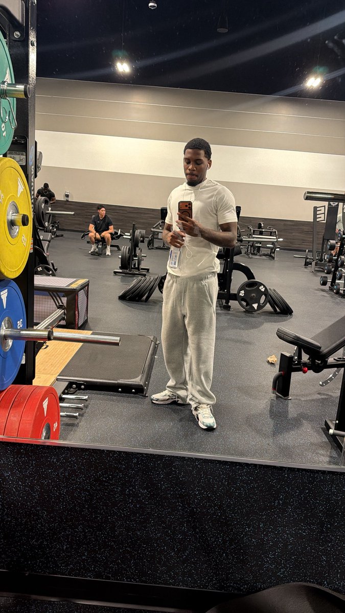 SeanPaul_o's tweet photo. Gym + eats https://t.co/7wDLH5HhYS