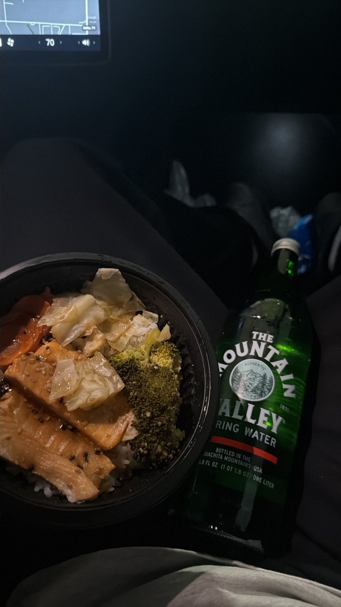 SeanPaul_o's tweet photo. Gym + eats https://t.co/7wDLH5HhYS