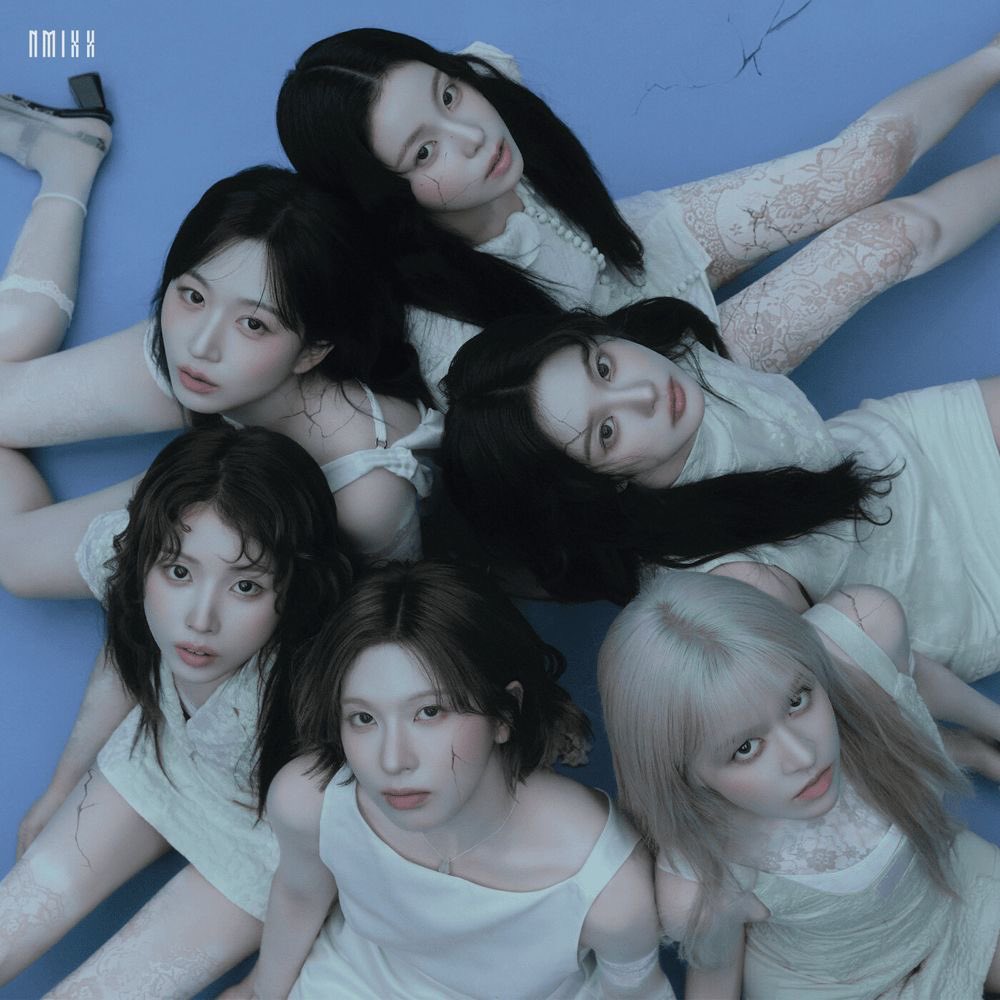 nmixxpics_'s tweet photo. NMIXX’s debut Japan album, “N=MIXX” will include a japanese version of their hit single “Blue Valentine” https://t.co/GFoHTevehR