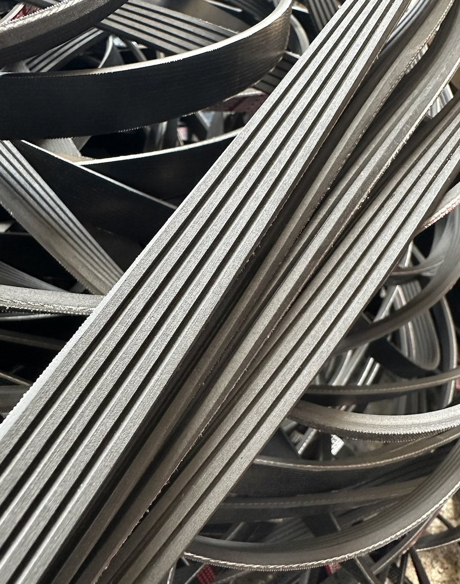 Frankpowerbelt's tweet photo. EPDM PK BELT #linatex #frkpower #timingbelt #vbelt #pkbelt #polyribbed #dayco #gates #dongil #bando #optibelt #continental #misuba #pix #goodyear #carlise #swr #magadyne #sit frank@frkpower.com Tel +86(0)574 88885259 WhatsApp+86 15267894661 https://t.co/LakYtB9odq https://t.co/HdxJpMG5r4