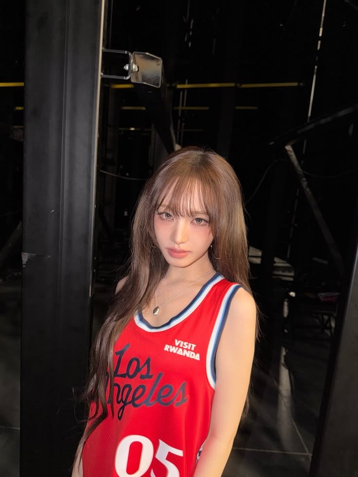 crewjiwon's tweet photo. Yep siapa yang pernah bikin jersey waktu sekolah dulu lalu memakai angka ultah pacarnya biar semuanya bertanya-tanya apa dibalik angka tsb... coba sombongin juga jersey kalian itu 😳 https://t.co/WdxhenEUPq