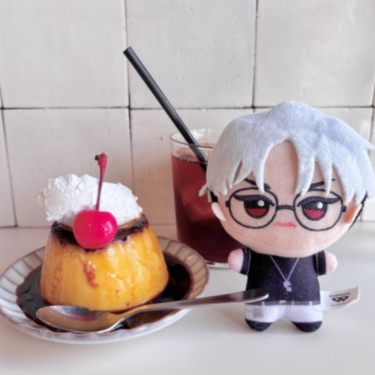 101t_Sh's tweet photo. 美味しいプリンをご紹介してくれる、ぬ https://t.co/kfOGxil9hS