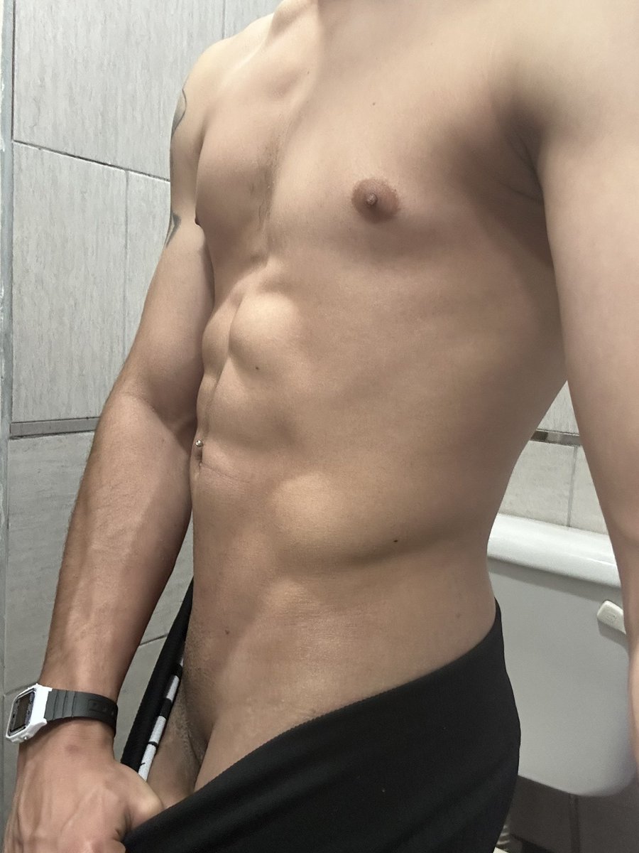 pr1nce_00's tweet photo. Md💸 https://t.co/bfHzTAfTh2