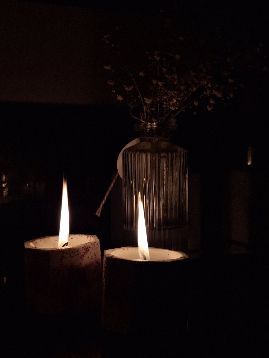 itsninisecretss's tweet photo. 🕯✨️ https://t.co/Z59xYXh92Q