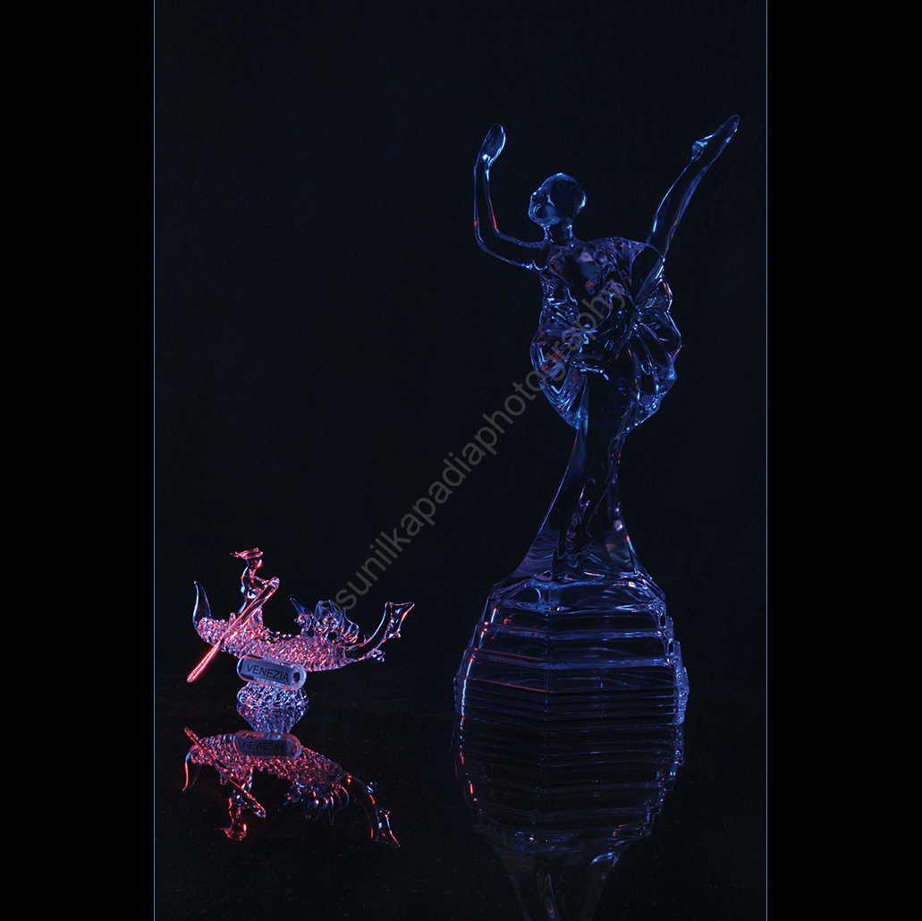 SunilKapadia19's tweet photo. _DSC1510 My Valentine. Col
Buy this Photo Art Print
#valentine #color #colorphotography #stilllife #stilllifephotography #colorstilllife #colorstilllphotography #cutglass #sculpture #statue #ballet #dancerballet #dancer #boatman #boat #man #tabletop #night #romantic #Pune #India https://t.co/nEW8rxV8m8