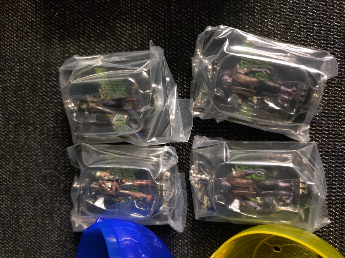 2012829's tweet photo. 【交換希望】スターウォーズ STAR WARS ブリスターチャームコレクション3 

【譲】 MANDALORIAN、ZEB、EMBO
マンダロリアン、ゼブ、エンボ

【求】GROGU
グローグー

できれば名古屋市内希望ですが、郵送交換も考えております。
よろしくお願いいたします！ https://t.co/d1N7tI4NGR