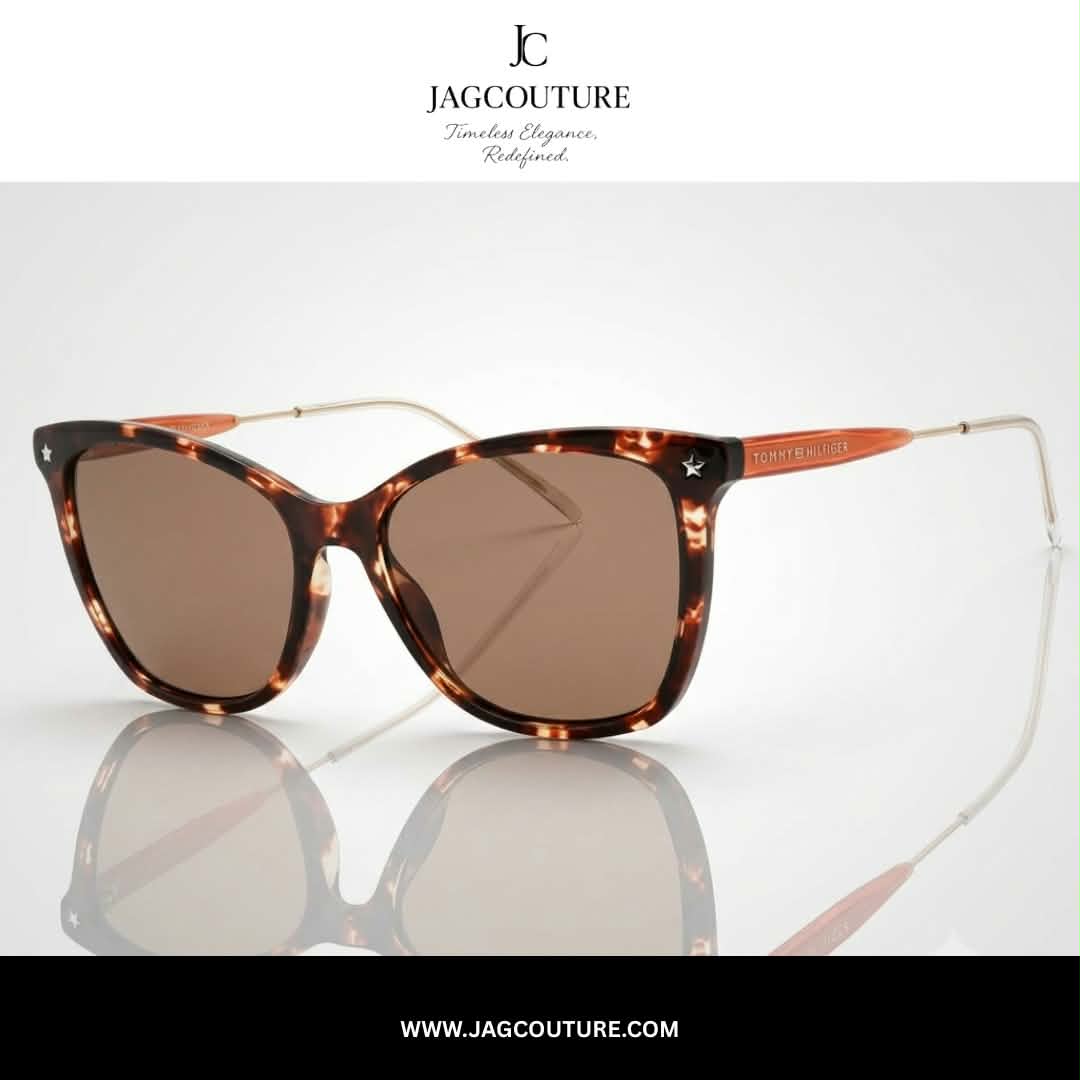 jagcoutureNY's tweet photo. Elevate your style with the perfect pair of women's sunglasses. ✨
Stay chic, stay confident, and shine wherever you go. 💖

🛍️ Order Now 👇
https://t.co/U3xHDpvlkc

🌐 Visit Our Website:  https://t.co/QvAdFJPRiV

#jagcouture #WomensFashion #Sunglasses #StyleEssentials https://t.co/8fcXD4s9Z6