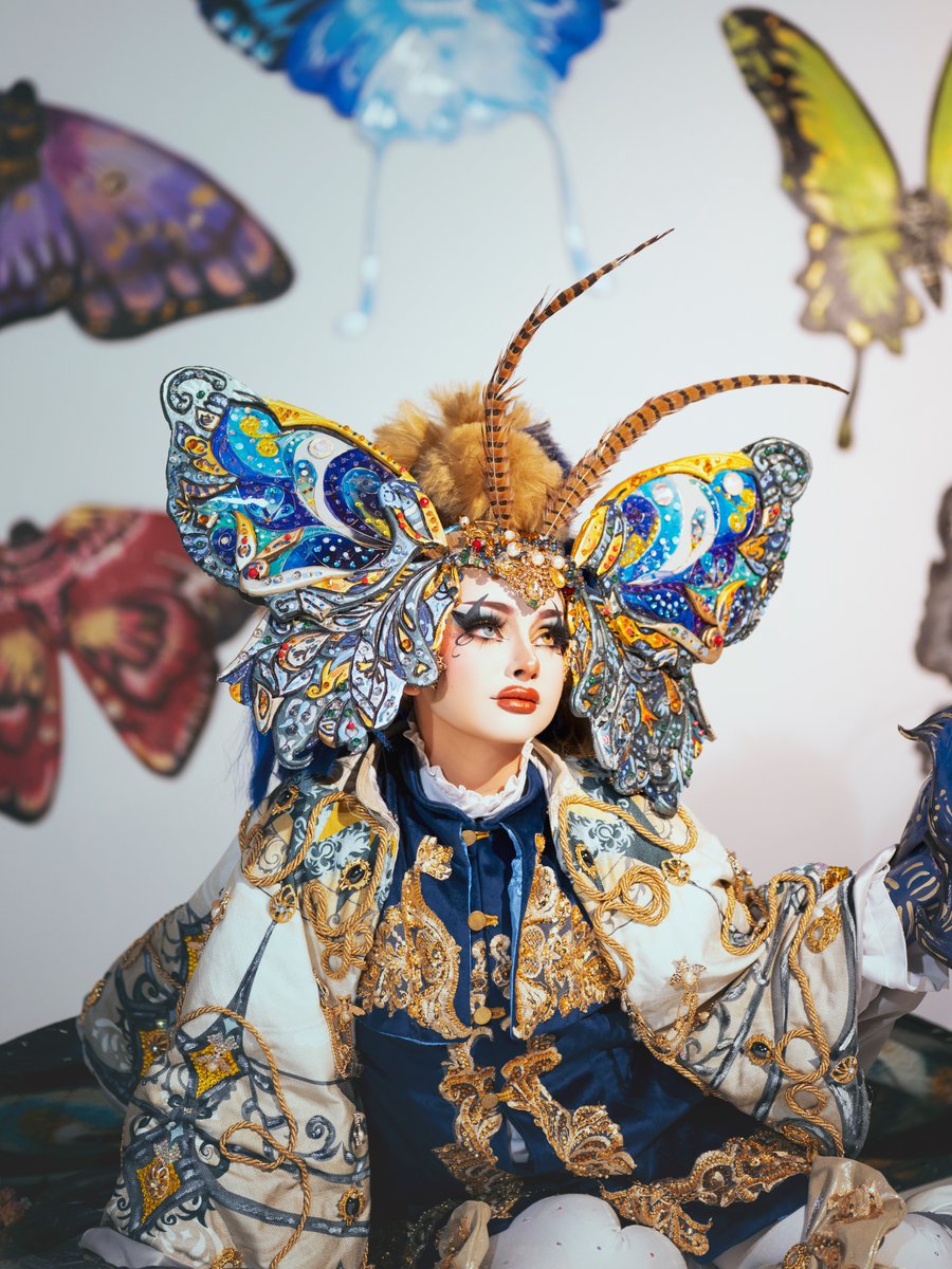 DragBasee's tweet photo. Hidden Mistake stuns in her 'La Muy Más (The Very Most)' runway for Solo Las Más 2.

📸https://t.co/FVijqDg1XM_
#SLM2 https://t.co/r1jkgYfyCO