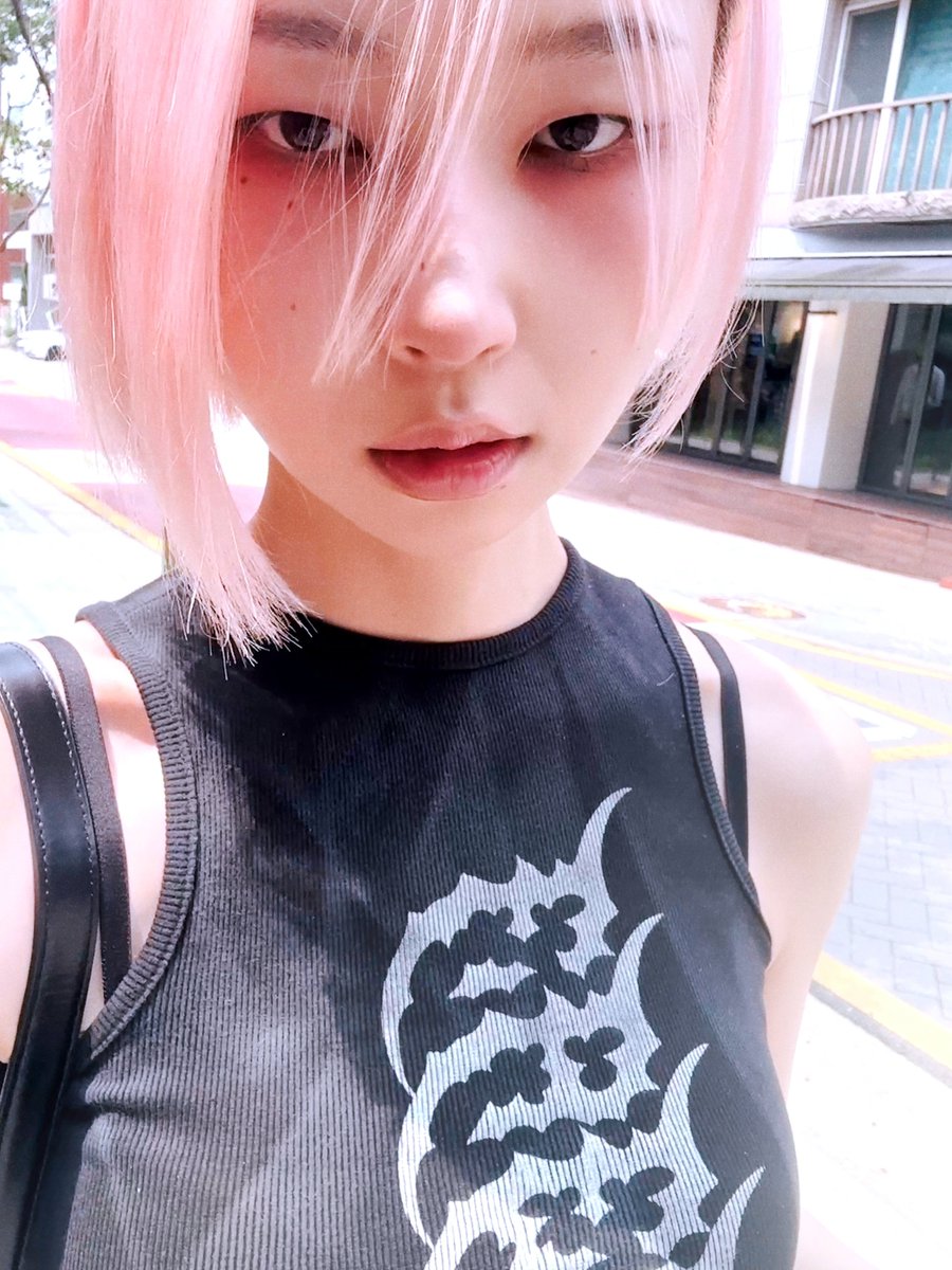 immortalsfall's tweet photo. ˚　✦　.　　. 　 ˚　.　　. ✦　˚　　 . ★⋆. 　.  　˚　　　*　　✦　.　　.　　　✦　˚ 　　 ˚　.˚　　　.　　. 　 ˚　.　 ✦       alice syndrome girls 　✦　　　.　　. 　 ˚　.　 . ✦　 　˚　　　　 . ★⋆.　.   　　˚　　 　　*　　✦　.　　.　　✦　˚　.˚　　.　　. 　 ˚　.　 　✦ https://t.co/HEBgywAEcw