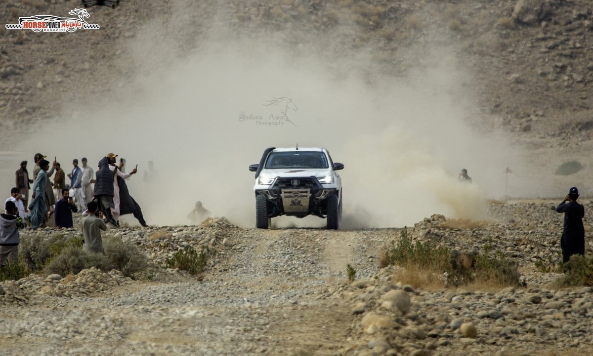 HorsePower_Pak's tweet photo. Racer at Jhal Magsi Desert Challange 2025 Race Day.
.
.
.
#Pakistan 🇵🇰 #offroad #Motorsport #JhalMagsiDesertChallenge #jhalmagsirally #racing #HorsePowerMagazine #urdu #desert #rally #worldwide #foryoupageシ #rallylife #offroadracing
#desertrally #adventure #teamsultan https://t.co/o15Fe2ItZI