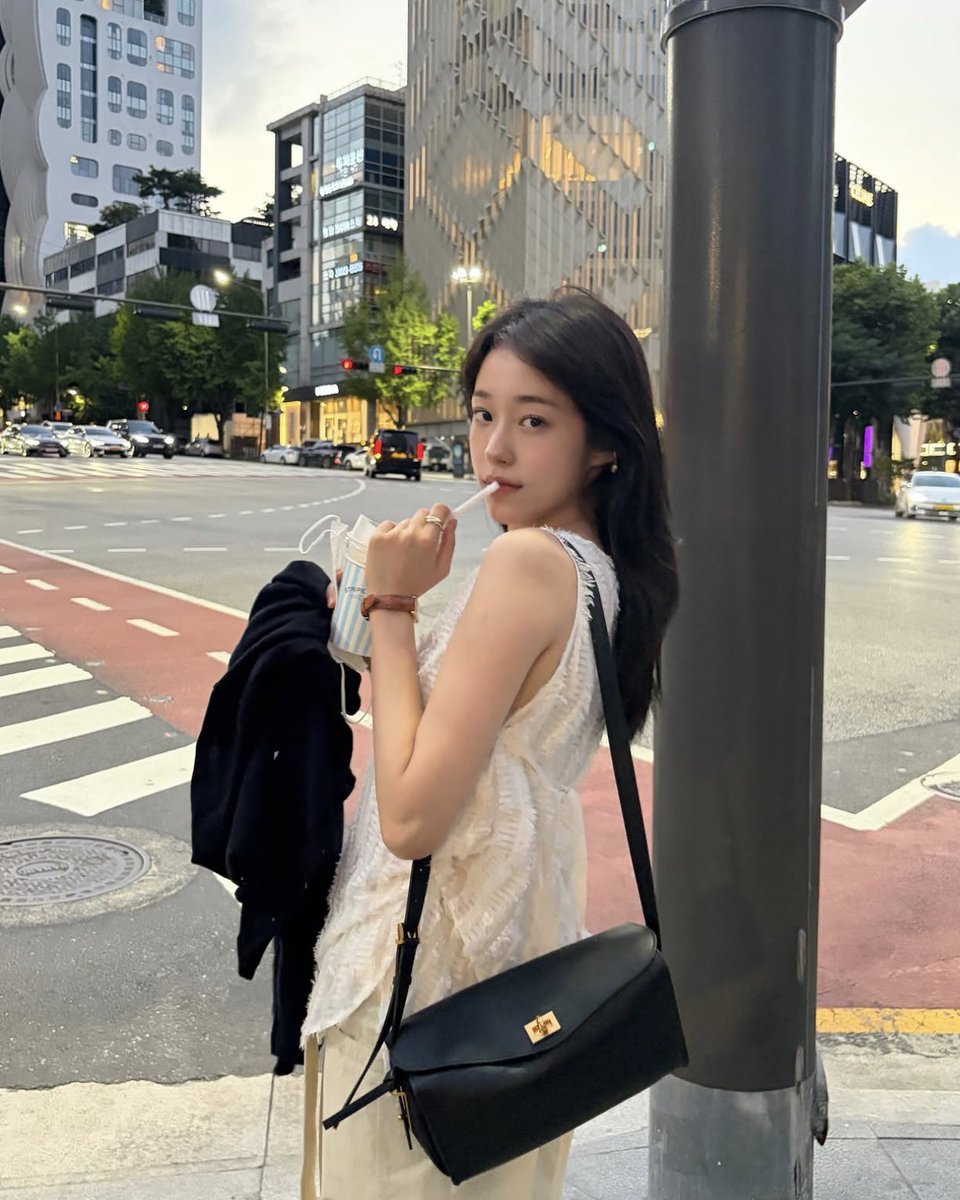 luvwoosannie's tweet photo. roh yoonseo is so girlfriendable ᨳଓ https://t.co/1ttMr4gcjp